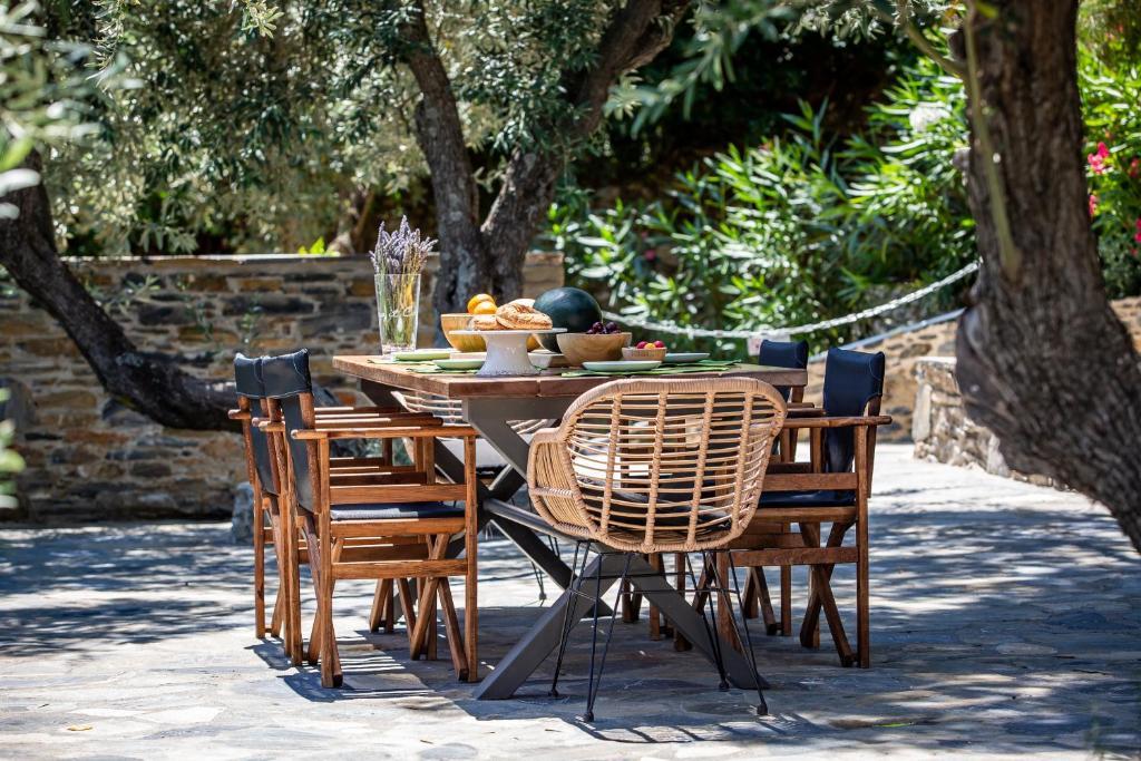 Villa Antigone Luxury Retreat Città di Skopelos Esterno foto